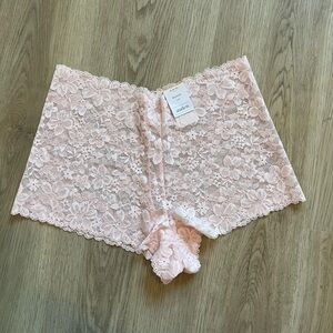 🌸SALE 3/$10🌸 NWT Women’s Pink Lace Boyshort - Auden - Medium